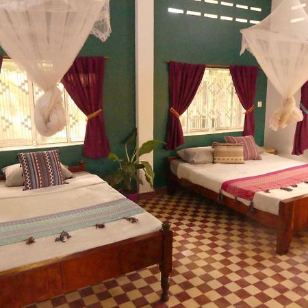 The Playground Bed & Breakfast Kampot Luaran gambar