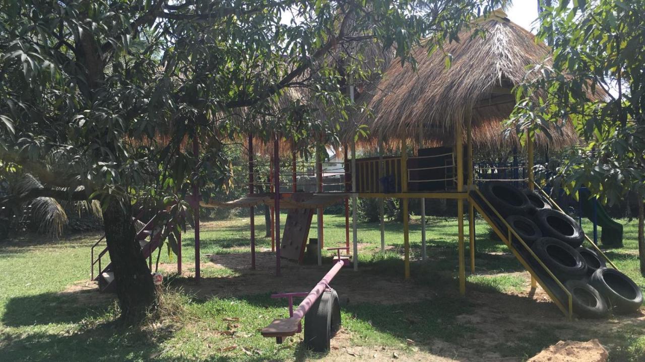 The Playground Bed & Breakfast Kampot Luaran gambar