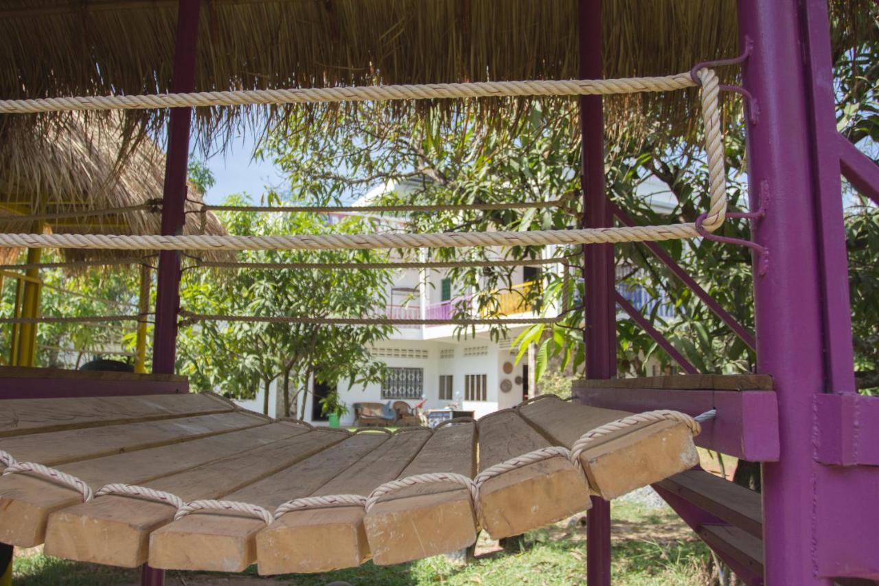 The Playground Bed & Breakfast Kampot Luaran gambar